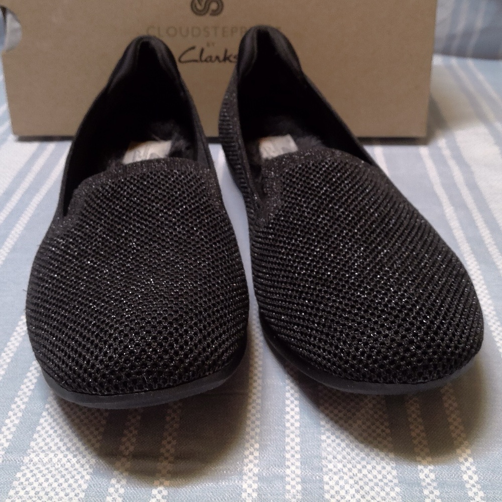 NIB Clarks CloudSteppers Carly Dream Fur Ln Black/Combo Speckled Sz US6.5M/UK4.5